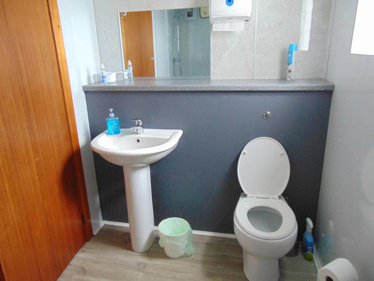 Macs Rooms Kilmuir  Екстериор снимка